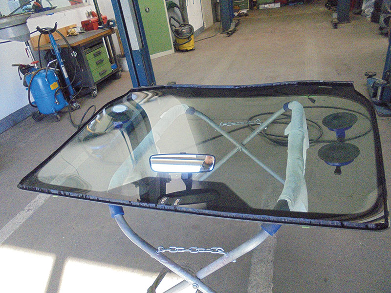 Scheibentausch - Schritt 2